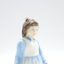 将图片加载到图库查看器，HN3876 Kitty - Vintage Porcelain Figurine by Royal Doulton, circa 1998 (Item# P-3229)-Timeless Gallery
