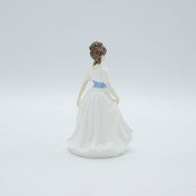 将图片加载到图库查看器，HN4117 Melody - Vintage Porcelain Figurine by Royal Doulton, dated 1999 (Item# P-4915)-Timeless Gallery
