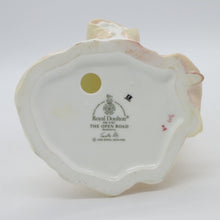 将图片加载到图库查看器，HN4161 The Open Road - Vintage Porcelain Figurine by Royal Doulton, circa 2000 (Item# P-5768)-Timeless Gallery

