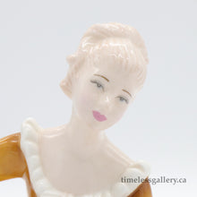 将图片加载到图库查看器，HN4783 Kirsty - Porcelain Figurine by Royal Doulton, circa 2005 (Item# P-7479)-Timeless Gallery
