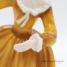 将图片加载到图库查看器，HN4783 Kirsty - Porcelain Figurine by Royal Doulton, circa 2005 (Item# P-7479)-Timeless Gallery
