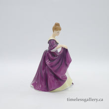 将图片加载到图库查看器，HN4834 Ashley - Contemporary Porcelain Figurine by Royal Doulton, after 2005 (Item# P-4154)-Timeless Gallery
