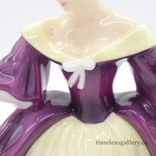 将图片加载到图库查看器，HN4834 Ashley - Contemporary Porcelain Figurine by Royal Doulton, after 2005 (Item# P-4154)-Timeless Gallery
