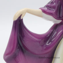 将图片加载到图库查看器，HN4834 Ashley - Contemporary Porcelain Figurine by Royal Doulton, after 2005 (Item# P-4154)-Timeless Gallery
