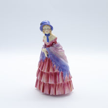 将图片加载到图库查看器，HN728 Victorian Lady - Classic - Vintage Porcelain Figurine by Royal Doulton, circa 1945 (Item# P-2705)-Timeless Gallery

