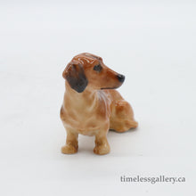 Load image into Gallery viewer, K17 Dachshund - Vintage Porcelain Figurine by Royal Doulton, circa 1960 (Item# P-2846)-Timeless Gallery
