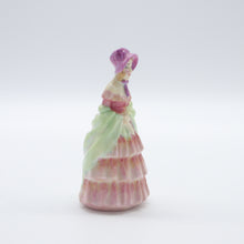将图片加载到图库查看器，M1 Victorian Lady - Rare - Vintage Porcelain Figurine by Royal Doulton, circa 1940 (Item# P-7000)-Timeless Gallery
