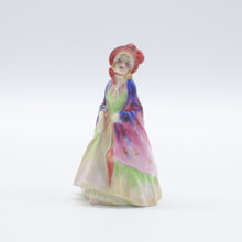 将图片加载到图库查看器，M4 Paisley Shawl - Vintage Porcelain Figurine by Royal Doulton, dated 1941 (Item# P-3840)-Timeless Gallery
