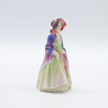 将图片加载到图库查看器，M4 Paisley Shawl - Vintage Porcelain Figurine by Royal Doulton, dated 1941 (Item# P-3840)-Timeless Gallery
