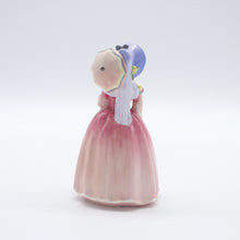 将图片加载到图库查看器，M65 June - Very Rare - Vintage Porcelain Figurine by Royal Doulton, dated 1941 (Item# P-7260)-Timeless Gallery
