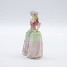 将图片加载到图库查看器，M7 Patricia - Rare - Vintage Porcelain Figurine by Royal Doulton, dated 1935 (Item# P-7570)-Timeless Gallery
