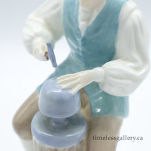 Load image into Gallery viewer, HN2208 Silversmith of Williamsburg - Vintage Porcelain Figurine by Royal Doulton, circa 1970 (Item# P-1115)-Timeless Gallery
