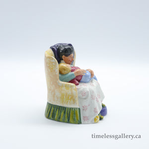 HN2380 Sweet Dreams - Vintage Porcelain Figurine by Royal Doulton, circa 1970 (Item# P-1249)-Timeless Gallery