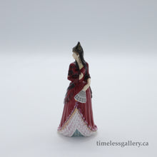 将图片加载到图库查看器，HN5653 Mantilla - Limited Edition - Porcelain Figurine by Royal Doulton, dated 2013 (Item# P-1568)-Timeless Gallery
