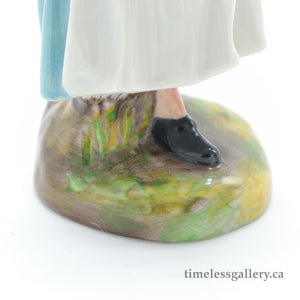 HN1991 Country Lass - Vintage Porcelain Figurine by Royal Doulton, circa 1980 (Item# P-1569)-Timeless Gallery