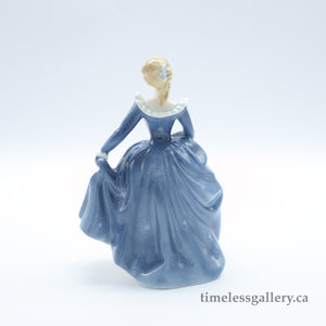 HN2334 Fragrance - Vintage Porcelain Figurine by Royal Doulton, circa 1970 (Item# P-1590)-Timeless Gallery