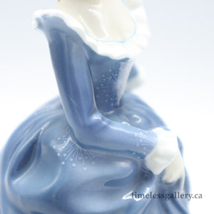 HN2334 Fragrance - Vintage Porcelain Figurine by Royal Doulton, circa 1970 (Item# P-1590)-Timeless Gallery