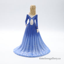 将图片加载到图库查看器，HN4760 Amy - Porcelain Figurine by Royal Doulton, circa 2005 (Item# P-1634)-Timeless Gallery
