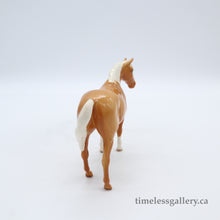 Load image into Gallery viewer, Royal Doulton Horse - Vintage Porcelain Figurine by Royal Doulton, before 1990 (Item# P-6489)-Timeless Gallery
